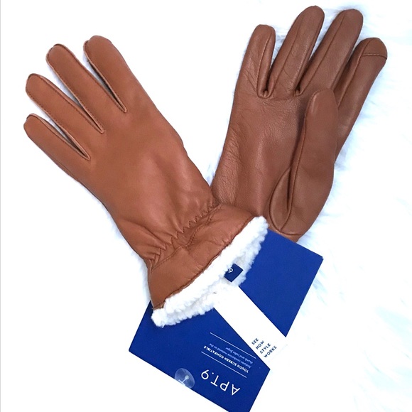 Accessories - LEATHER GLOVES TOUCH SCREEN Retail $45
